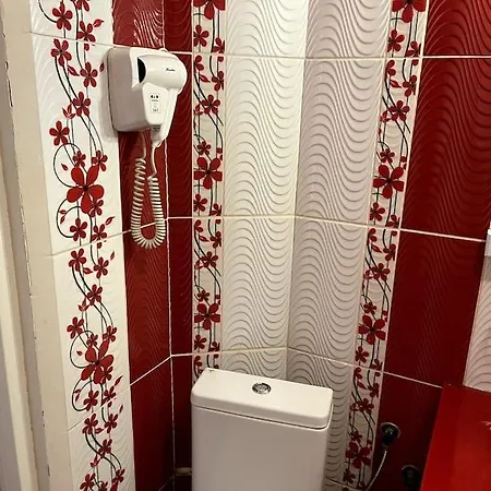 Facultatea De Drept *