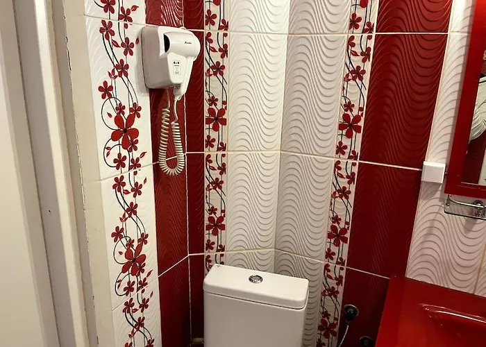 Facultatea De Drept *